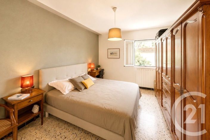 Image No.11-Casa con 6 dormitorios en venta