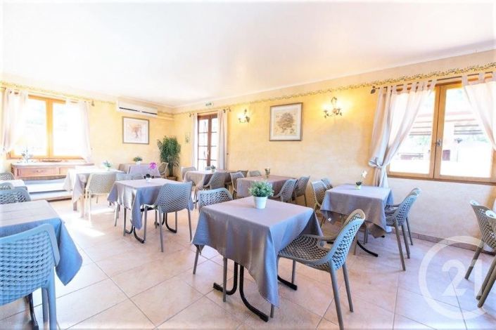Image No.5-Casa con 11 dormitorios en venta