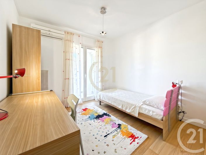 Image No.20-Apartamento con 3 dormitorios en venta