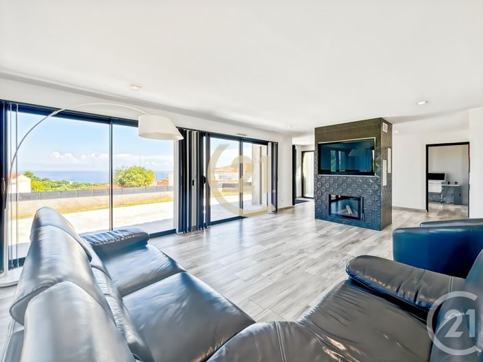 Image No.2-3 Bed House for sale