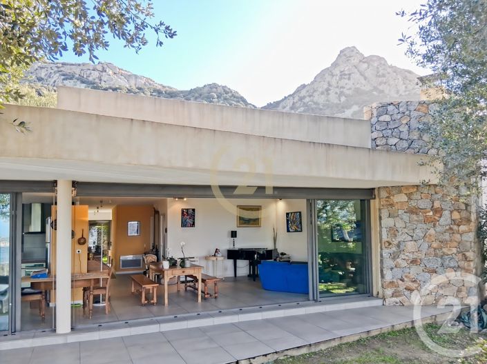 Image No.2-3 Bed House for sale