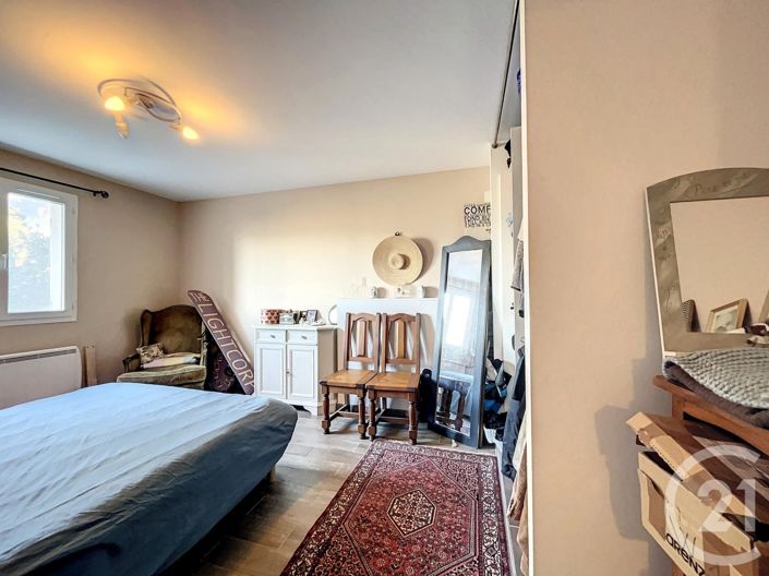 Image No.12-6 Bed House for sale
