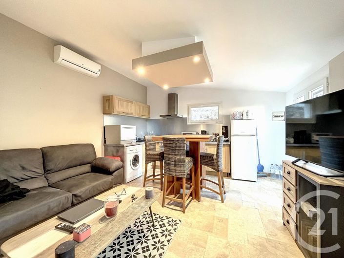 Image No.15-6 Bed House for sale