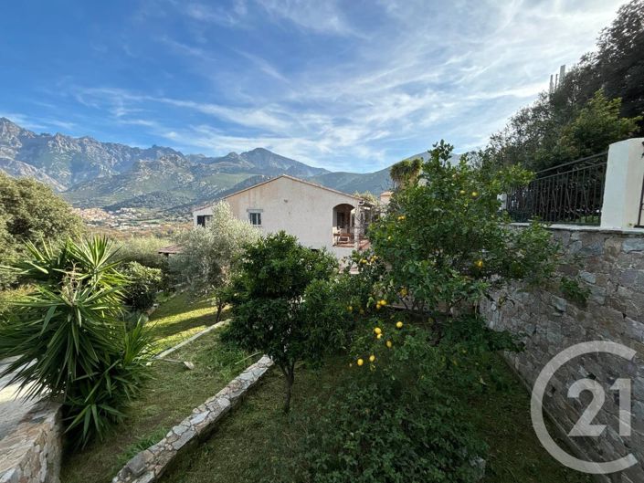 Image No.18-6 Bed House for sale