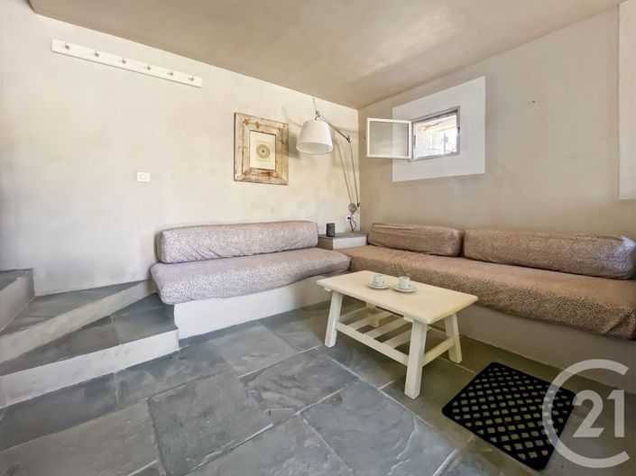 Image No.5-1 Bed House for sale