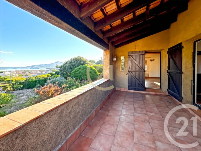Image No.2-3 Bed House for sale