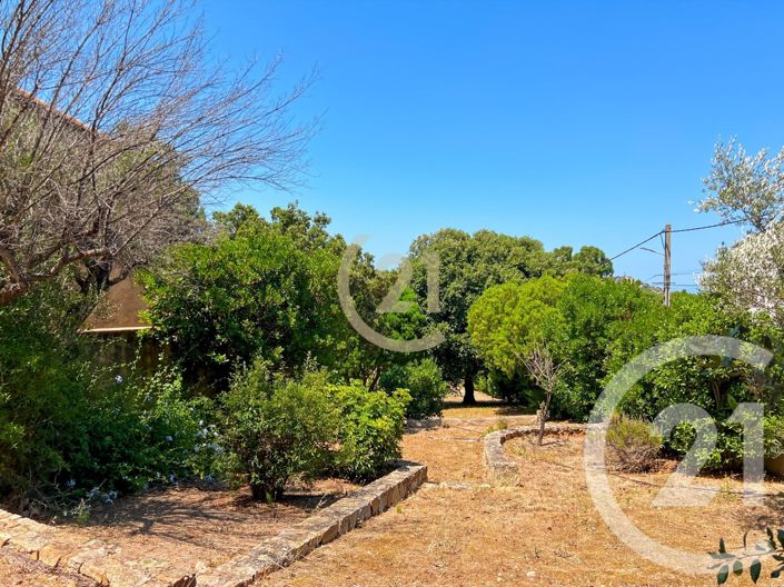 Image No.29-3 Bed House for sale