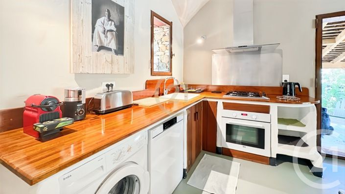 Image No.15-3 Bed House for sale