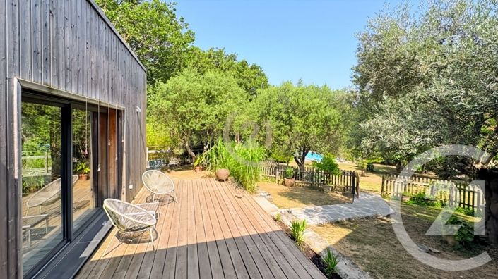 Image No.17-3 Bed House for sale