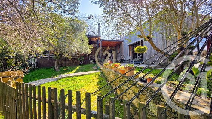 Image No.6-3 Bed House for sale