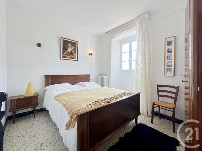 Image No.11-4 Bed House for sale