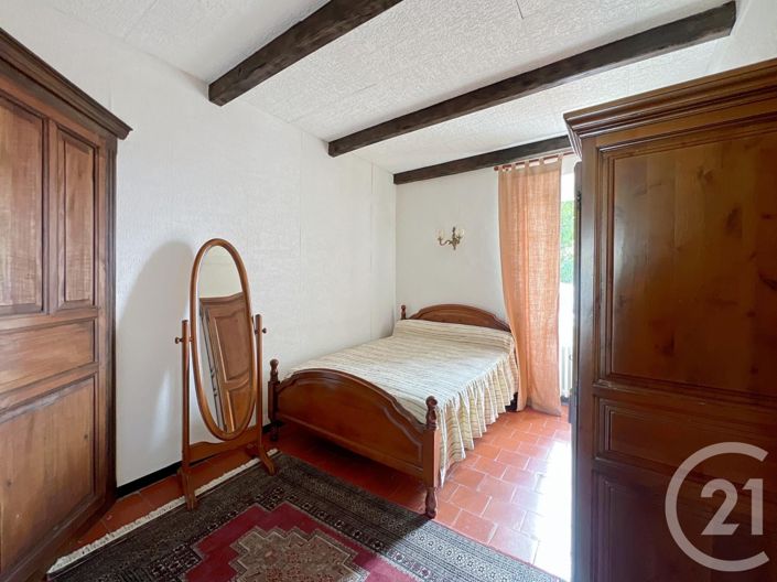 Image No.18-4 Bed House for sale