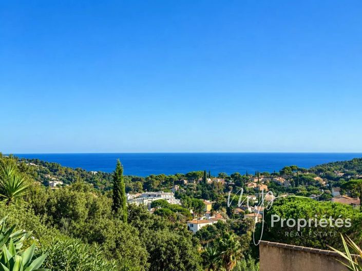 Image No.3-4 Bed House for sale