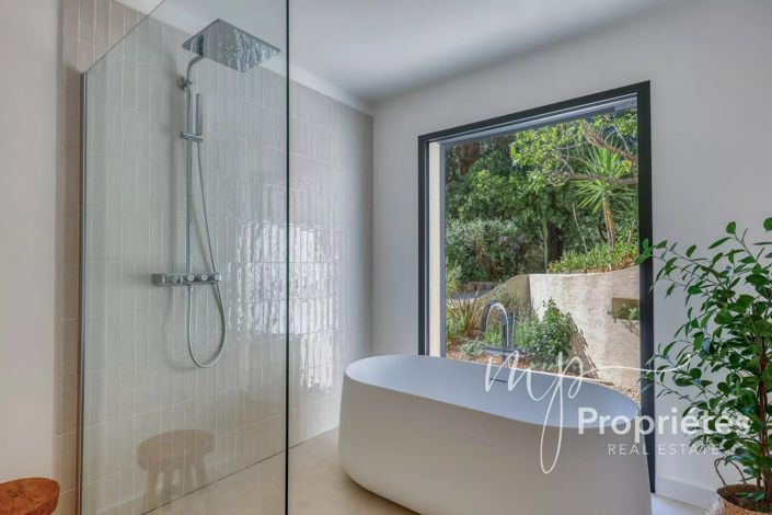 Image No.43-4 Bed House for sale