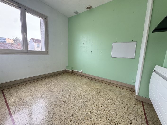 Image No.7-3 Bed House for sale