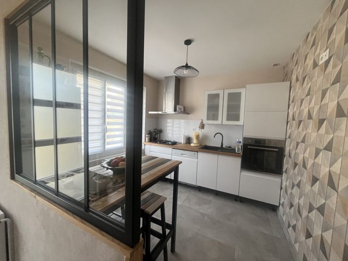 Image No.4-3 Bed House for sale