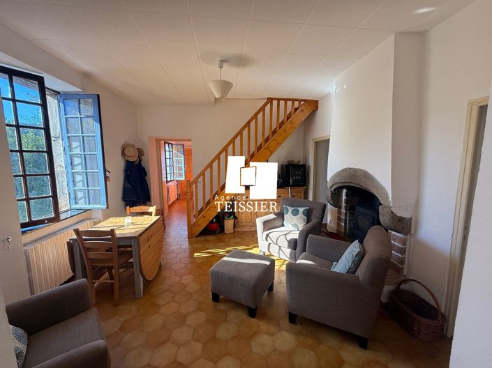 Image No.19-3 Bed House for sale