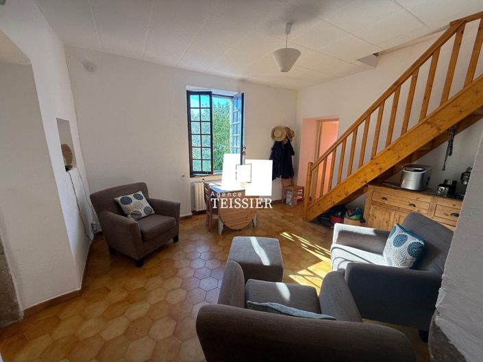 Image No.24-3 Bed House for sale