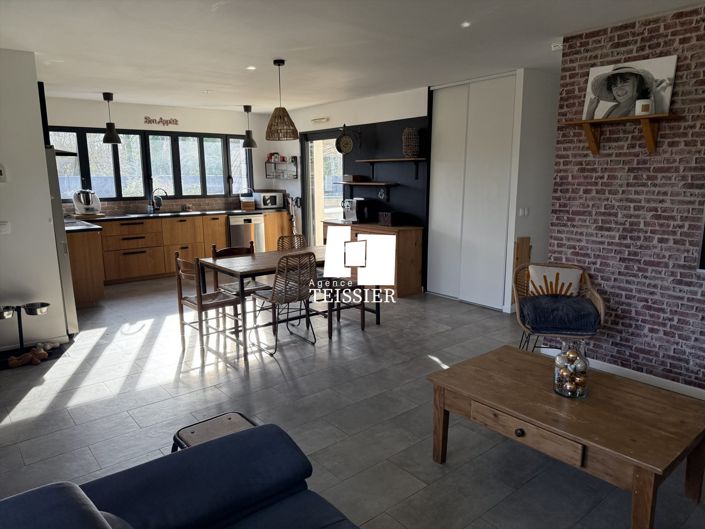 Image No.20-3 Bed House for sale