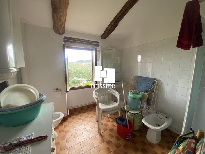 Image No.12-2 Bed House for sale