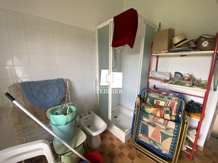 Image No.13-2 Bed House for sale