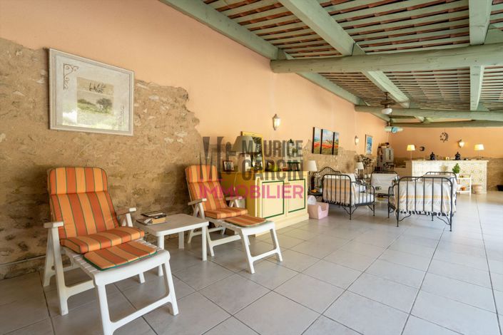 Image No.3-5 Bed House for sale