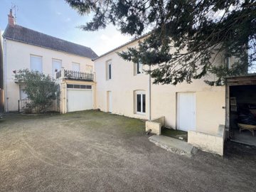 1 - Montluçon, House