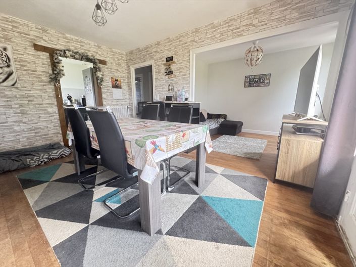 Image No.2-2 Bed House for sale