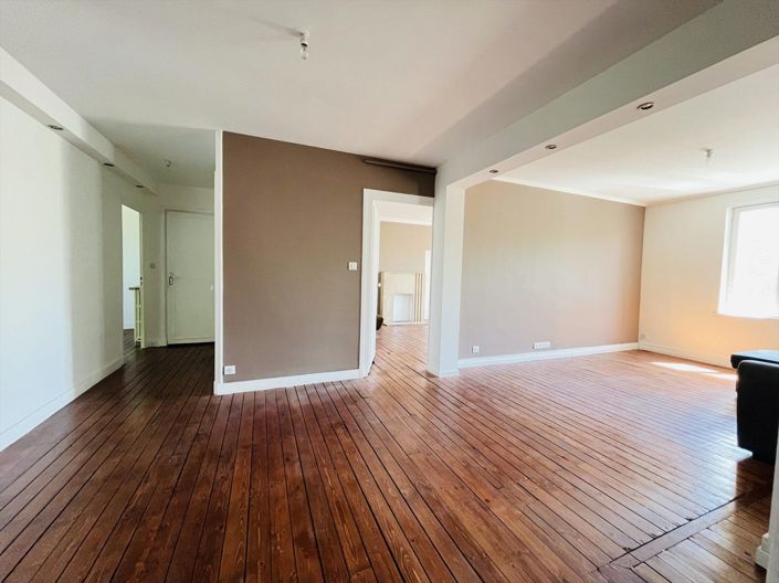 Image No.11-3 Bed Apartment for sale
