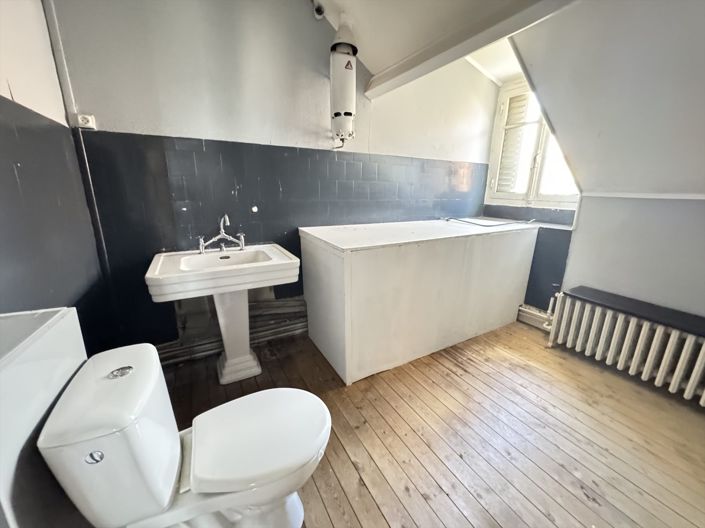 Image No.9-4 Bed House for sale