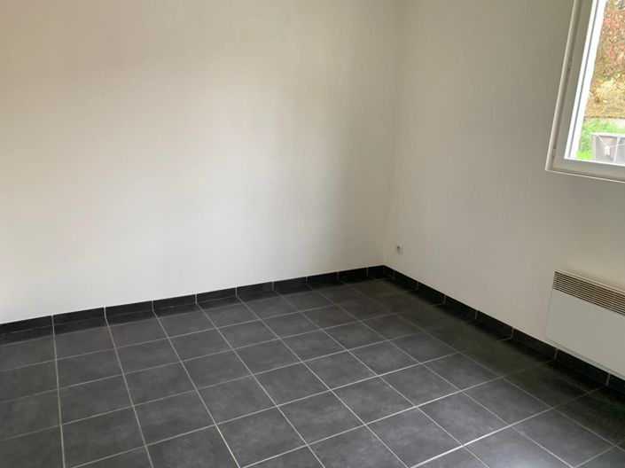 Image No.4-House for sale