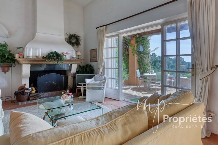 Image No.17-4 Bed House for sale