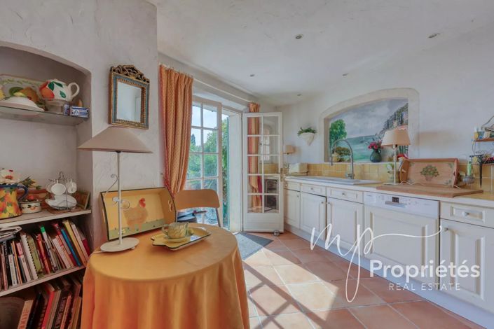 Image No.21-4 Bed House for sale