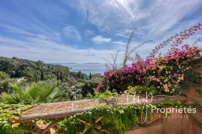 Image No.35-4 Bed House for sale