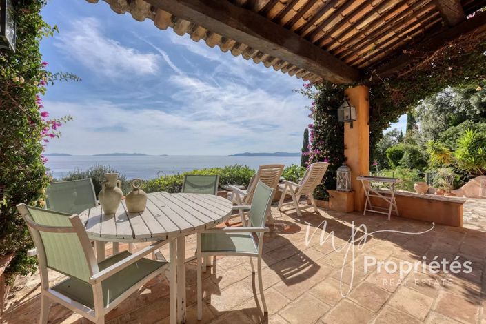Image No.48-4 Bed House for sale