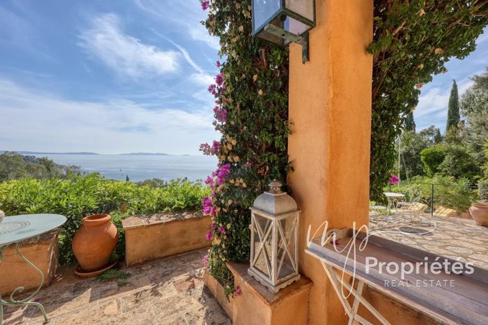 Image No.50-4 Bed House for sale