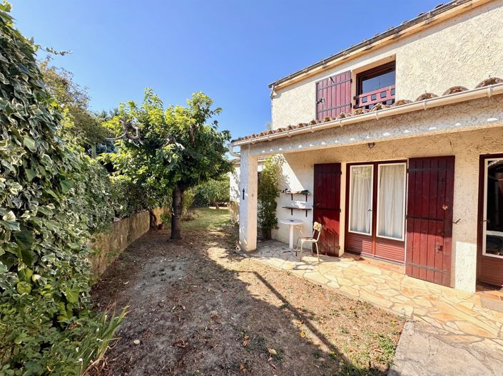 Image No.16-4 Bed House for sale