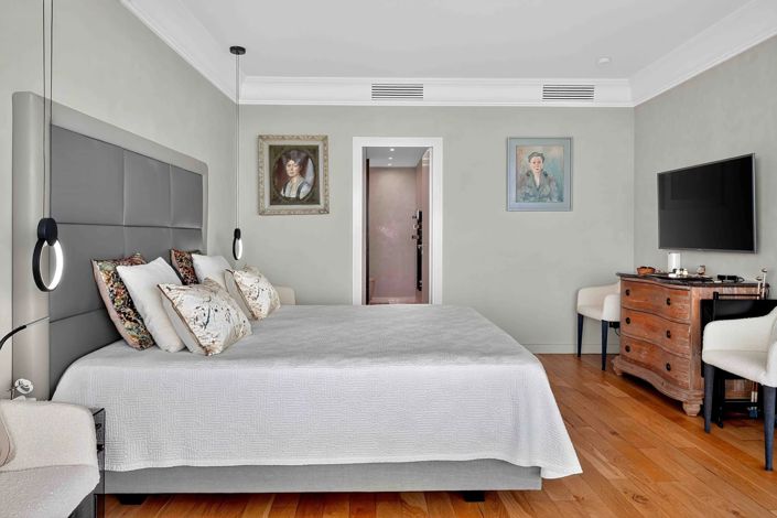 Image No.11-3 Bed Apartment for sale