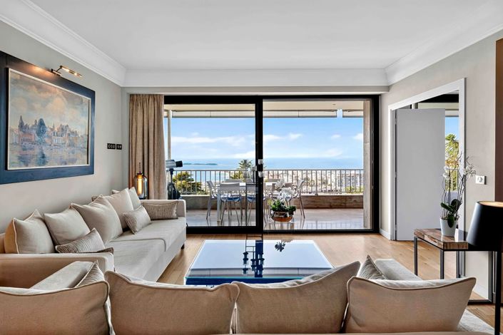 Image No.3-3 Bed Apartment for sale