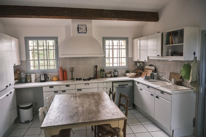 Image No.8-7 Bed House for sale