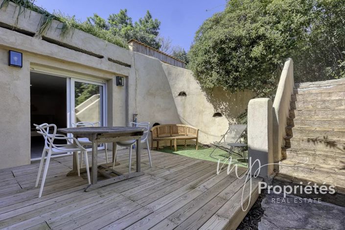 Image No.19-4 Bed House for sale