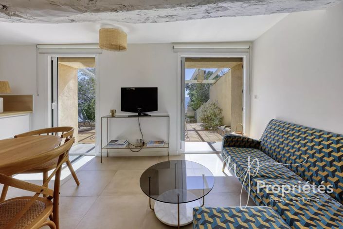 Image No.7-4 Bed House for sale