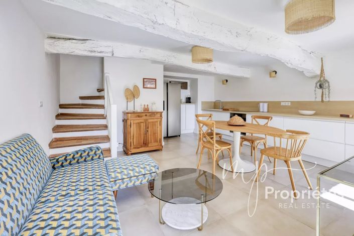 Image No.8-4 Bed House for sale
