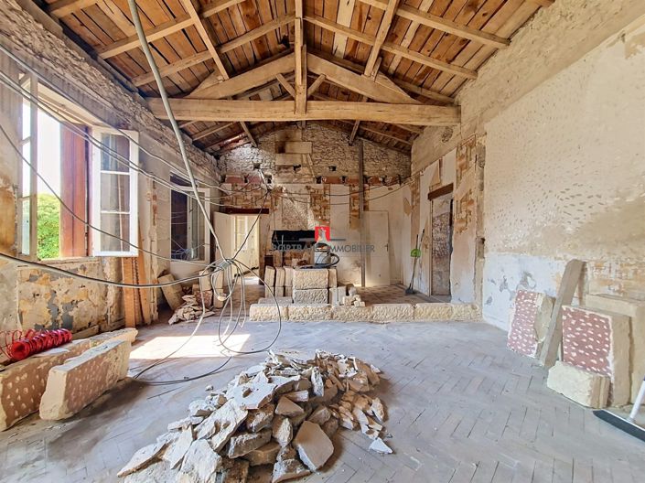 Image No.3-4 Bed House for sale