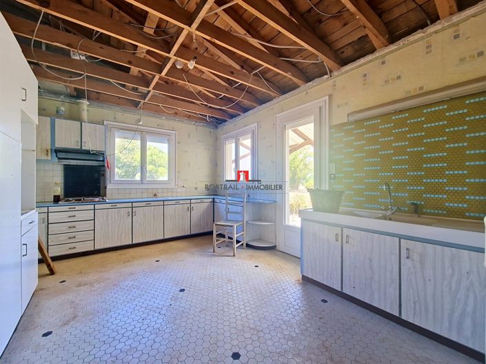 Image No.5-4 Bed House for sale