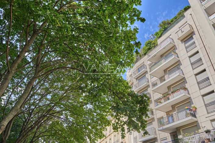 Image No.17-3 Bed Apartment for sale