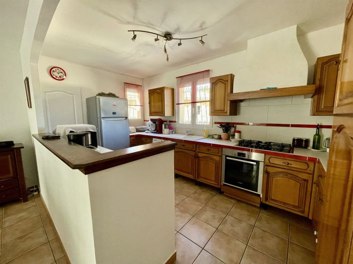 Image No.12-3 Bed House for sale