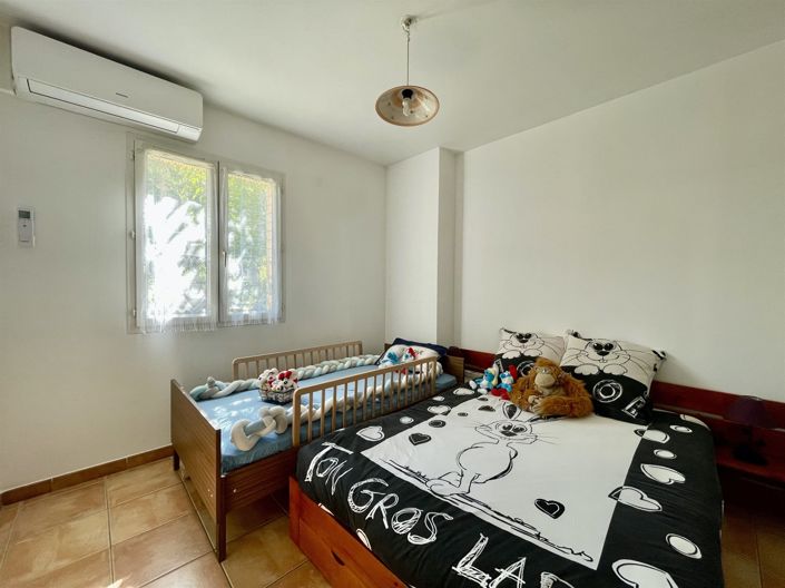 Image No.15-3 Bed House for sale