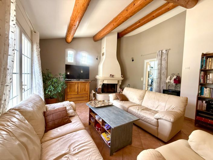 Image No.6-4 Bed House for sale