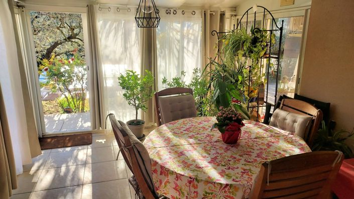 Image No.9-4 Bed House for sale
